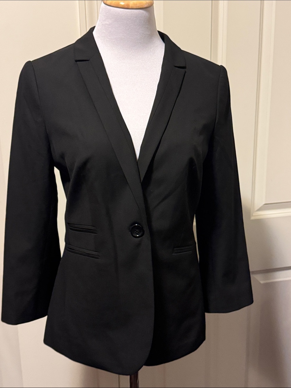 The Limited Black Single-Button Women's Blazer